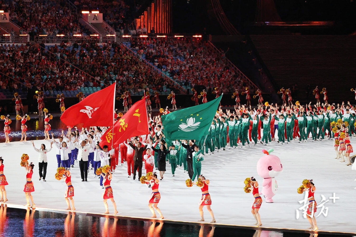 ＂BIG6主帅真不好当！新年之后两人已下课，瓜塔师徒二人也有各自隐忧